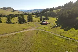 2 Mountain View Dr N, Oroville, WA 98844 - Photo 24