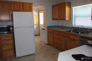 110 Bartroff Rd, Oroville, WA 98844 - Photo 8