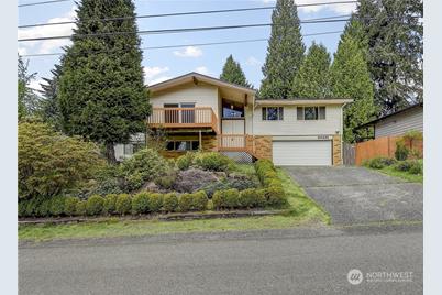 12624 SE 61st Street, Bellevue, WA 98006 - Photo 1