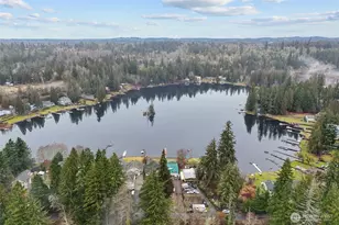 32524 Benbow Dr E, Graham, WA 98338 - Photo 2