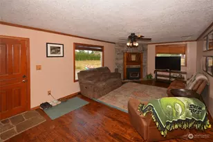307 Lost Valley Rd, Curtis, WA 98538 - Photo 8