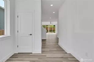 16220 76th Ave Ct E, Puyallup, WA 98375 - Photo 4