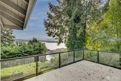 3227 W Lake Sammamish Parkway SE, Bellevue, WA 98008 - Photo 1