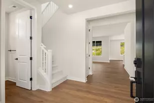 23490 Marinwood Cir NE, Kingston, WA 98370 - Photo 2