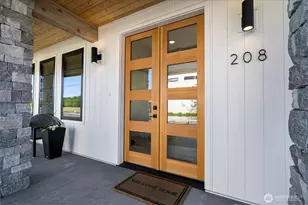 208 Riverwalk Dr, Lynden, WA 98264 - Photo 2