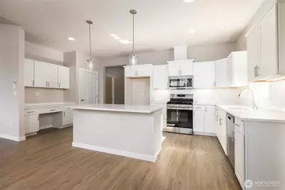 825 Parkland Loop, Sedro Woolley, WA 98284 - Photo 10