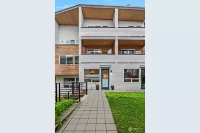 1620 S Lane #E, Seattle, WA 98144 - Photo 6