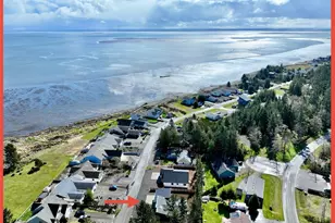 109 Sunrise Ave SE, Ocean Shores, WA 98569 - Photo 2