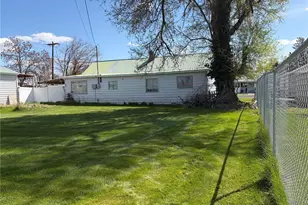 120 E Lewis St, Coulee City, WA 99115 - Photo 22