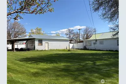120 E Lewis Street, Coulee City, WA 99115 - Photo 2