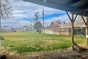 120 E Lewis St, Coulee City, WA 99115 - Photo 2