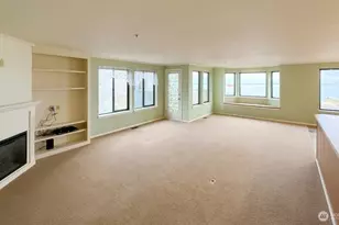 226 W 2nd St, Port Angeles, WA 98362 - Photo 4