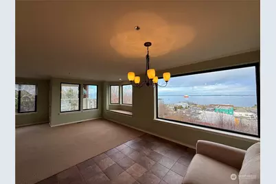 226 W 2nd Street #2, Port Angeles, WA 98362 - Photo 6