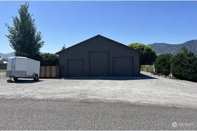 662 Lloyd Road, Manson, WA 98831 - Photo 1