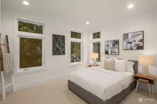 12710 NE 72nd St, Kirkland, WA 98033 - Photo 18