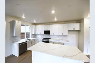 1447 121st Avenue SE #MB 09, Lake Stevens, WA 98258 - Photo 4