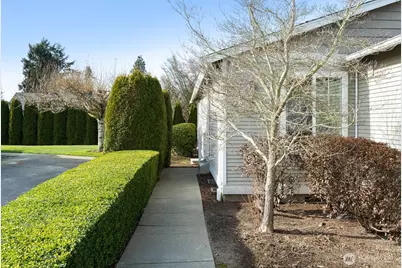 1205 Decatur Cir, Burlington, WA 98233 - Photo 4