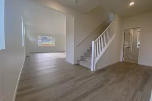 10412 103rd Ct SE, Lake Stevens, WA 98258 - Photo 2