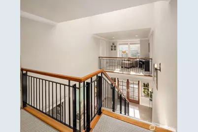 8910 NE 33rd Street, Yarrow Point, WA 98004 - Photo 18