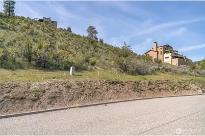 215 Bandera Way, Chelan, WA 98816 - Photo 18