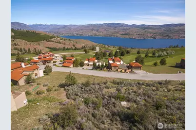 215 Bandera Way, Chelan, WA 98816 - Photo 16