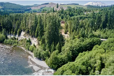 192 Sasquatch Way, Cougar, WA 98616 - Photo 2