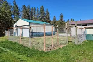 39024 Petrie Ln E, Davenport, WA 99122 - Photo 8