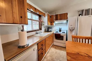 39024 Petrie Ln E, Davenport, WA 99122 - Photo 12