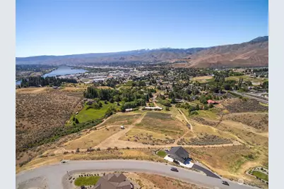 3621 McMullan Road, Wenatchee, WA 98801 - Photo 1