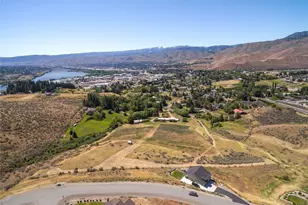 3621 McMullan Rd, Wenatchee, WA 98801 - Photo 1