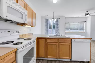 6528 127th Street Ct E, Puyallup, WA 98373 - Photo 8