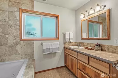 211 N Welcome Slough Road, Cathlamet, WA 98612 - Photo 24