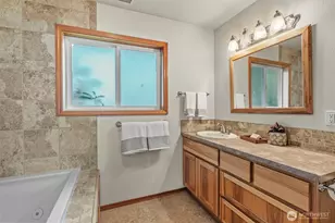 211 N Welcome Slough Rd, Cathlamet, WA 98612 - Photo 24