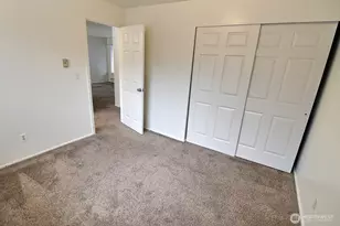 2601 D St SE, Auburn, WA 98002 - Photo 10