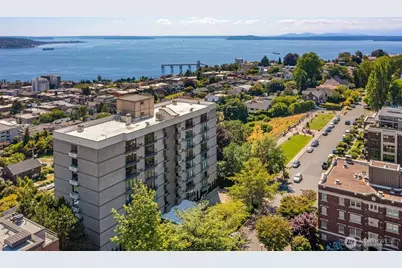 111 W Highland Drive #9E&9W, Seattle, WA 98119 - Photo 38