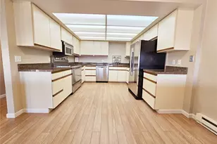 600 S State St, Bellingham, WA 98225 - Photo 8