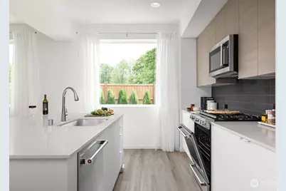 8825 44th Place NE, Marysville, WA 98270 - Photo 10