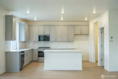 13420 187th Street Ct E #21, Puyallup, WA 98374 - Photo 2