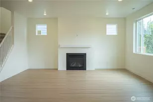 13420 187th St Ct E, Puyallup, WA 98374 - Photo 4