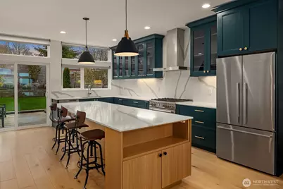 2521 NW 92nd Street, Seattle, WA 98117 - Photo 12