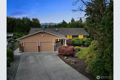 4115 105th Place SE, Everett, WA 98208 - Photo 2