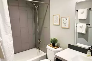 213 1st Ave S, Seattle, WA 98104 - Photo 12