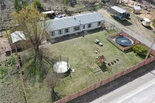 722 Aeneas Valley Rd, Tonasket, WA 98855 - Photo 2