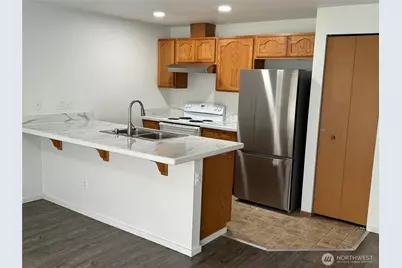 1608 1610 E 34th Street #B, Tacoma, WA 98404 - Photo 4