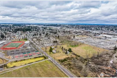 7811 S Verde Street, Tacoma, WA 98409 - Photo 14