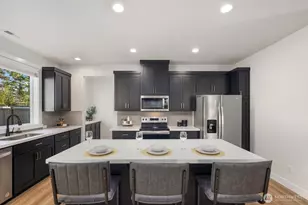 1307 60th Ave NE, Tacoma, WA 98422 - Photo 8