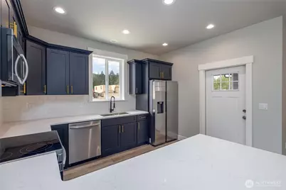 6511 Watson Loop, Maple Falls, WA 98266 - Photo 8