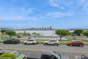 1221 Harbor Ave SW, Seattle, WA 98116 - Photo 14