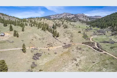 9640 Nahahum Canyon Road, Cashmere, WA 98815 - Photo 8