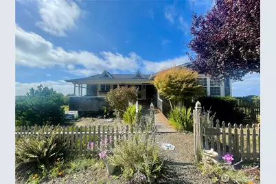 34801 J Place, Ocean Park, WA 98640 - Photo 2